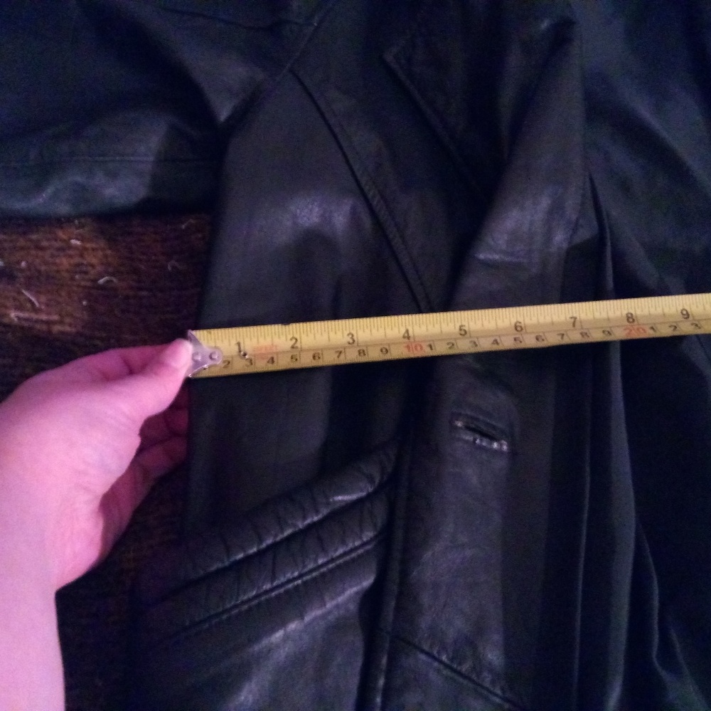 Long, leather coat - Picture 7 of 8